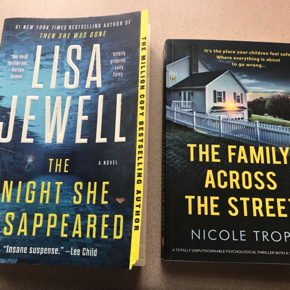 Softcover Mystery & Suspense